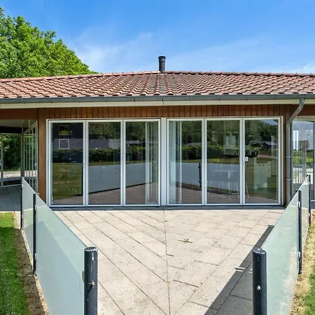 Helena - 250m From The Sea By Interhome