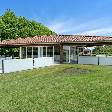 Helena - 250m From The Sea By Interhome Sarup