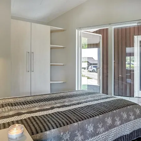 Helena - 250m From The Sea By Interhome Sarup