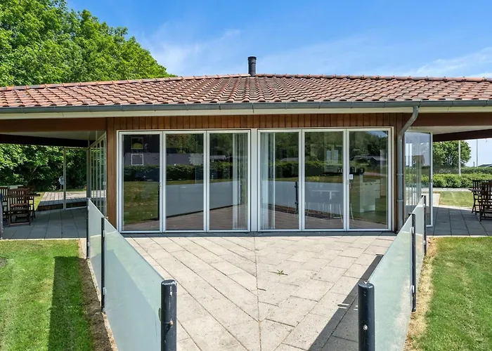 Helena - 250m From The Sea By Interhome